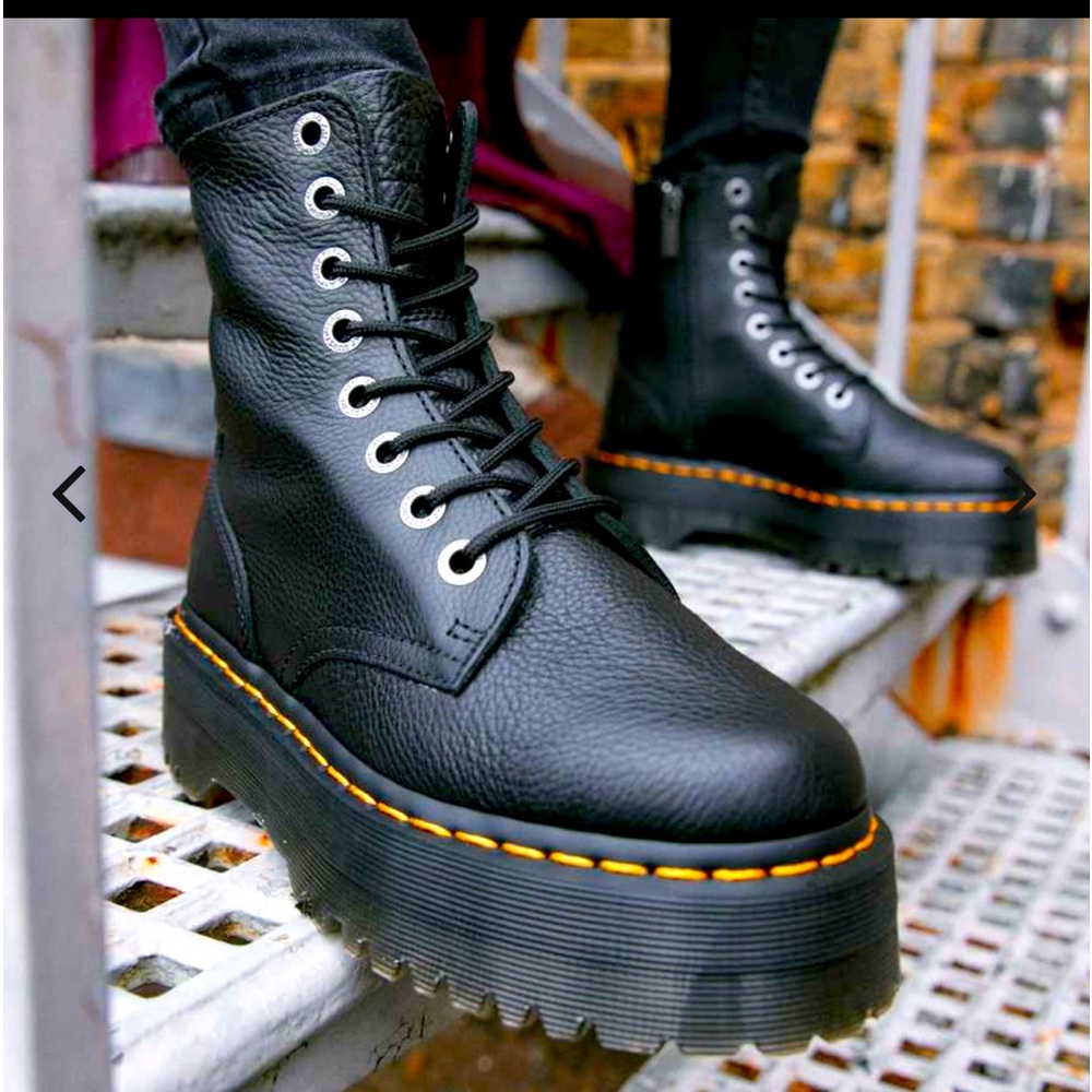 🪷Dr Martens Jayden Platform Boot